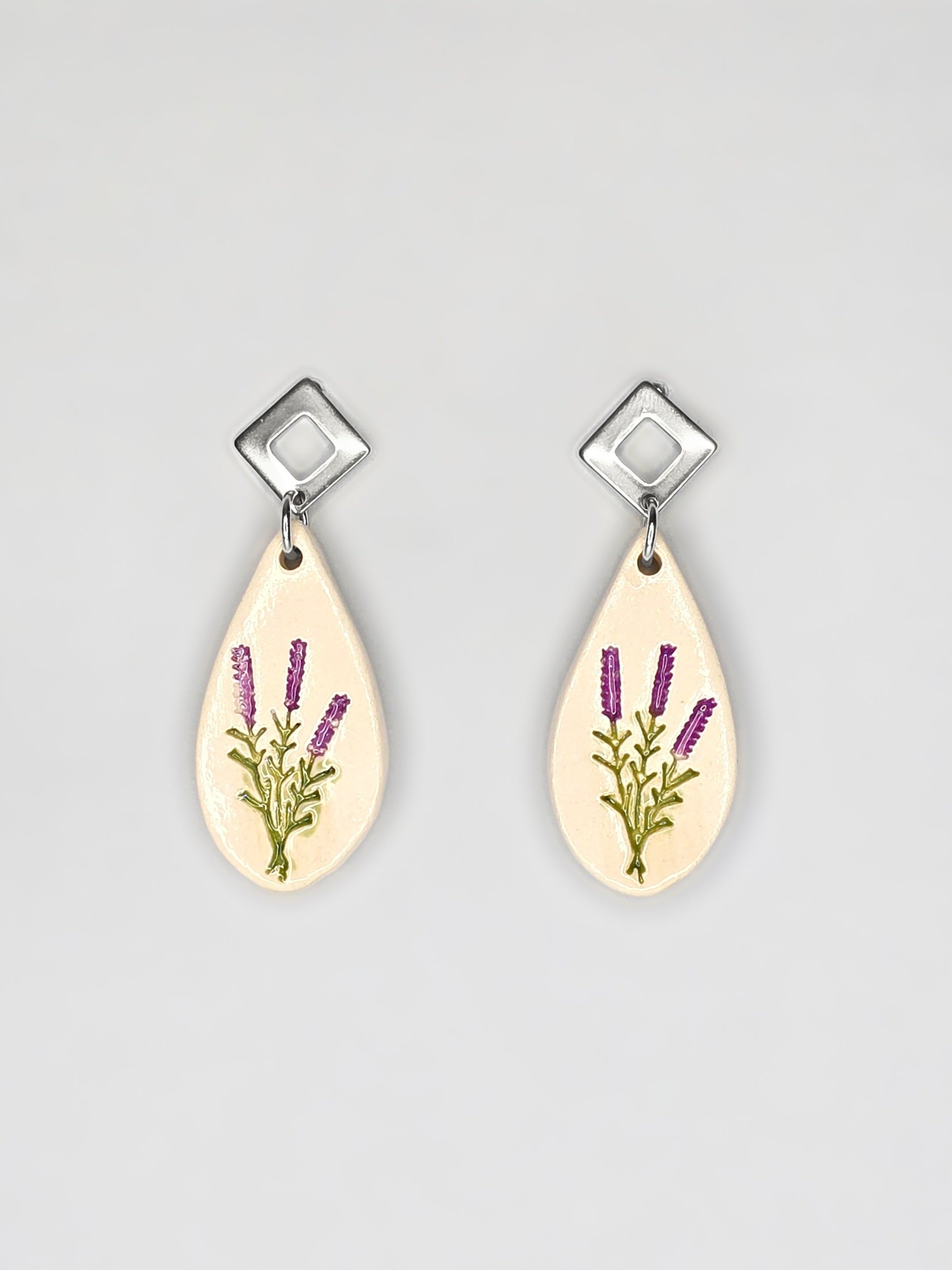 PENDIENTES GOTA DE LAVANDA