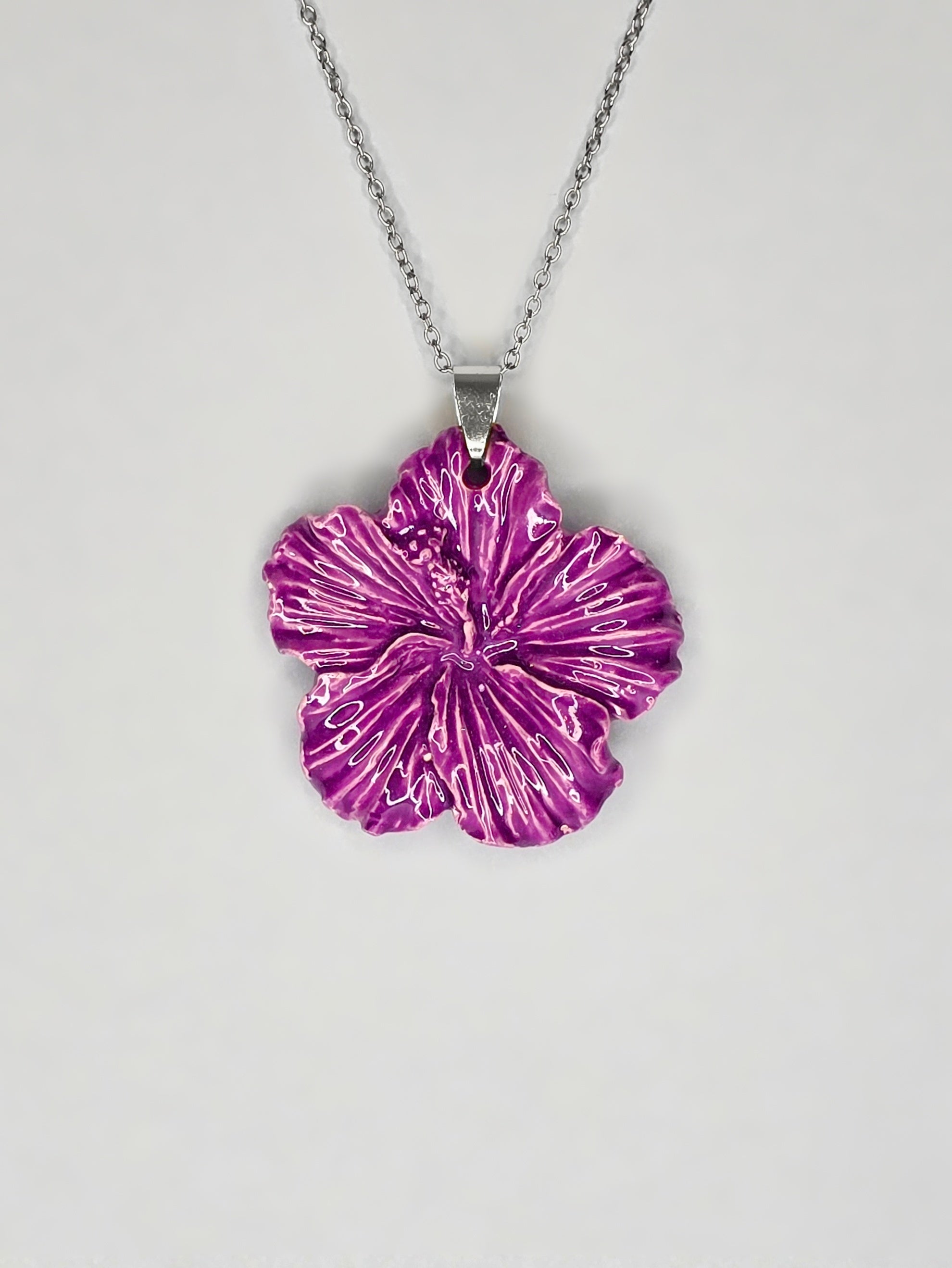 COLLAR HIBISCUS