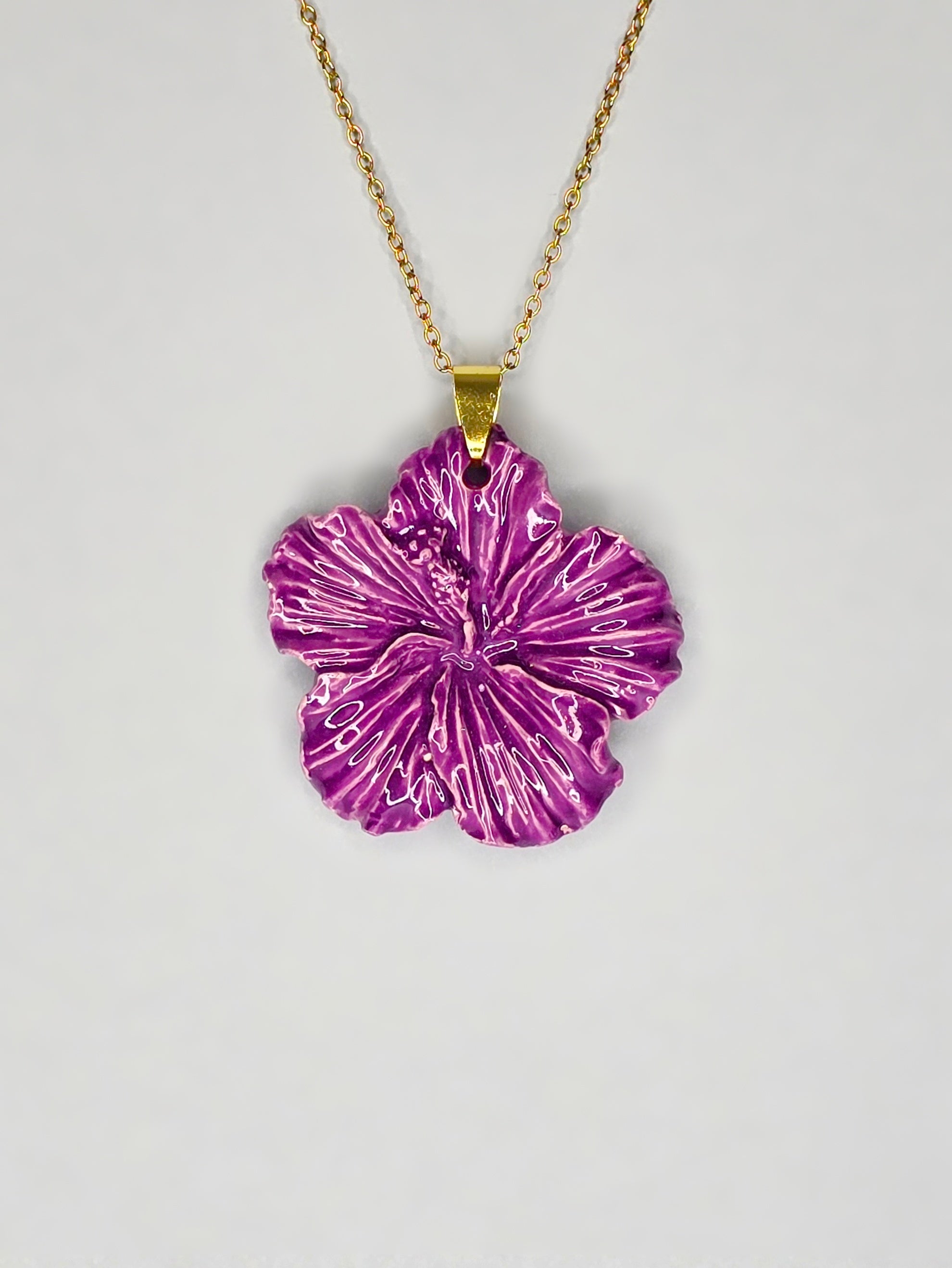 COLLAR HIBISCUS